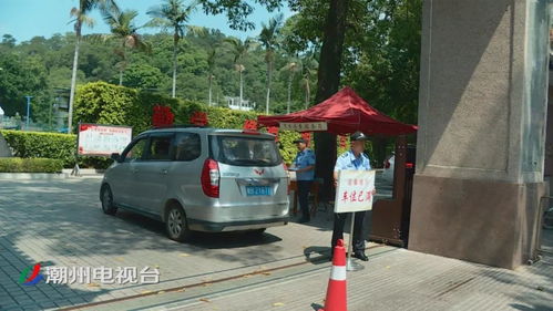 免費(fèi)開(kāi)放停車場(chǎng)緩解黃金周停車高峰，商超柜臺(tái)跟進(jìn)優(yōu)化服務(wù)